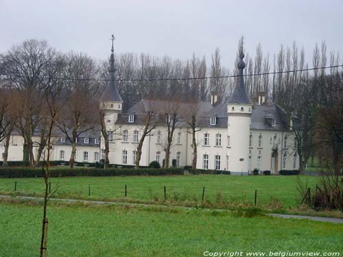 Hutte's castle (In Ressaix) BINCHE picture 