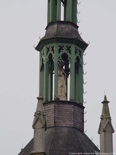 Onze-Lieve-Vrouw van Gaverlandkapel (te Melsele) BEVEREN foto Lantaarntorentje met Mariabeeldje.