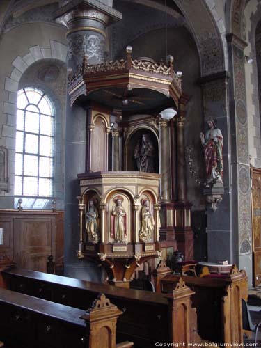 Sint-Hubertuskerk (Sankt Hubertus Kirche) LONTZEN foto  
