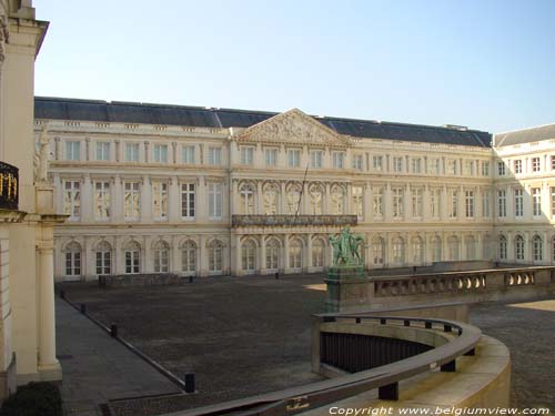 Place du Muse BRUXELLES photo 