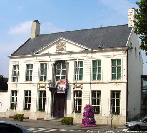 Townhall LAARNE picture 
