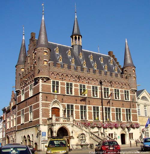 Town Hall GERAARDSBERGEN picture 