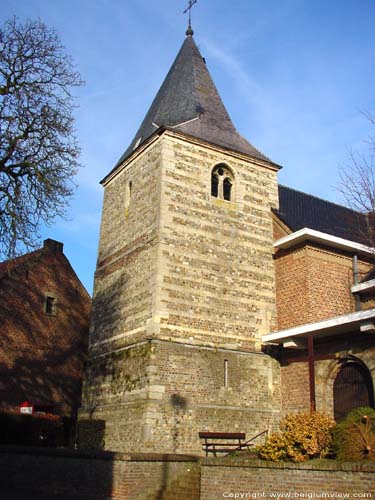 Saint-Gertrudis' church (in Piringen) TONGEREN picture Early gothic western tower
