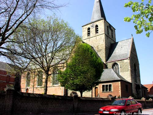 Saint-Maurits' church NEVELE picture 