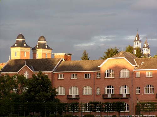 Institute of the Ursulines (in Onze-Lieve-Vrouw-Waver ) ONZE-LIEVE-VROUW-WAVER / SINT-KATELIJNE-WAVER picture 