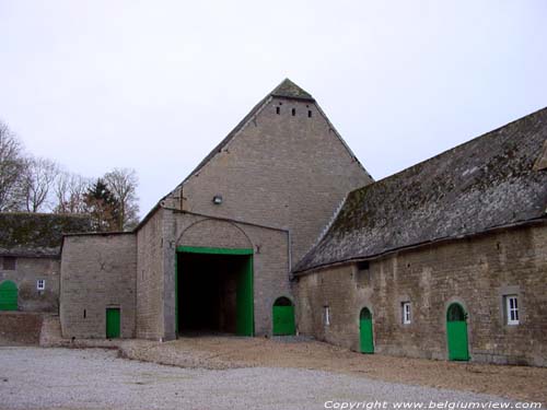 Farm-Castle of Trazegnies (in Berzee) Berze / WALCOURT picture 