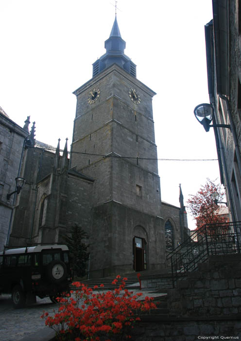 Sint-Germanius en Ravalangekerk COUVIN foto 