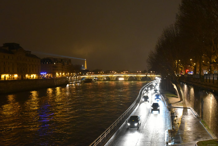 Seine Parijs in Paris / FRANKRIJK 