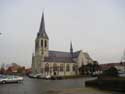 Onze-Lieve-Vrouwekerk (te Melsele) BEVEREN foto: Zijaanzicht