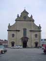 Sint-Ludgeruskerk ZELE foto: Barokke westergevel