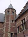 Town hall SINT-GILLIS-WAAS picture: 