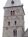 Sint-Jacobskerk GENT foto: Versierde bovenste verdiepingen van de westertorens