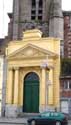 Sint-Margrietkerk TOURNAI / DOORNIK foto: Voorgebouwd portaal.