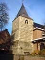Église Saint-Gertrudis (à Piringen) TONGEREN / TONGRES photo: Tour de l'ouest en Gothique lancÃ©olÃ©e