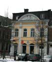 House with fronton (and doves) LIEGE 1 / LIEGE picture: 